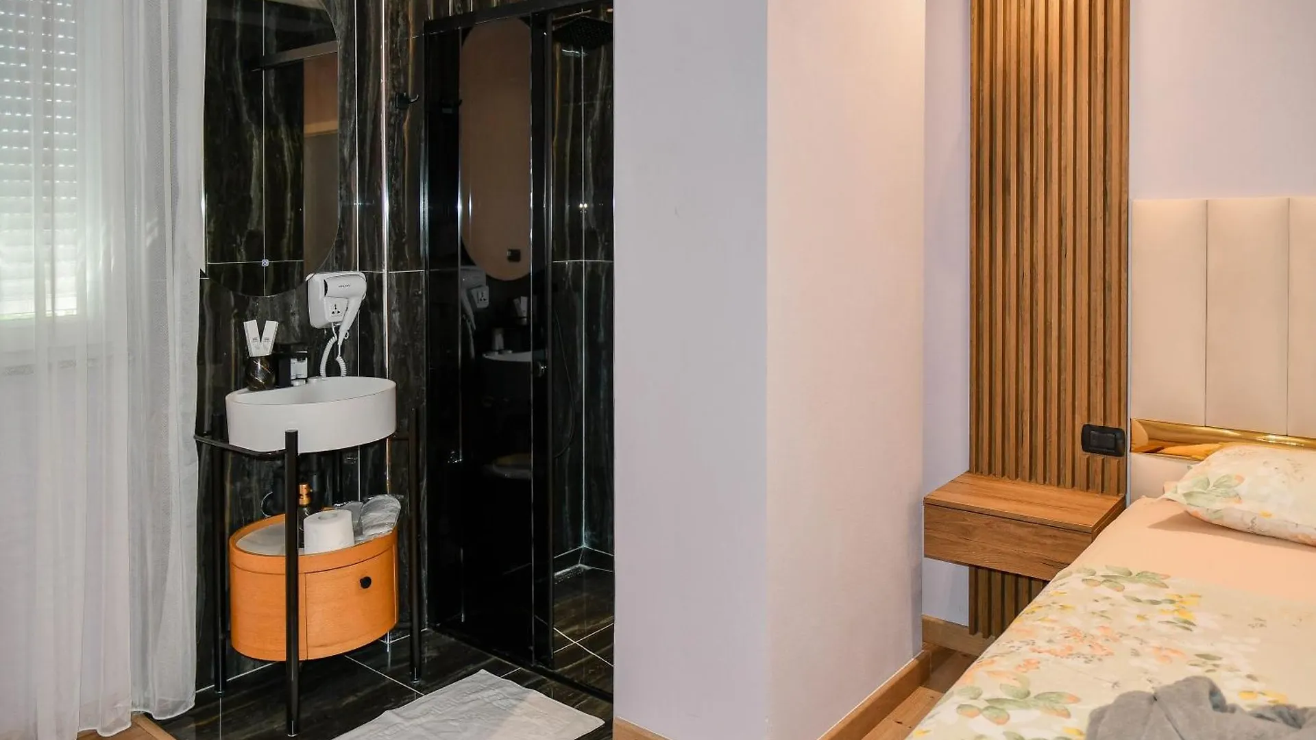 שקודר Hata Luxury Apartments