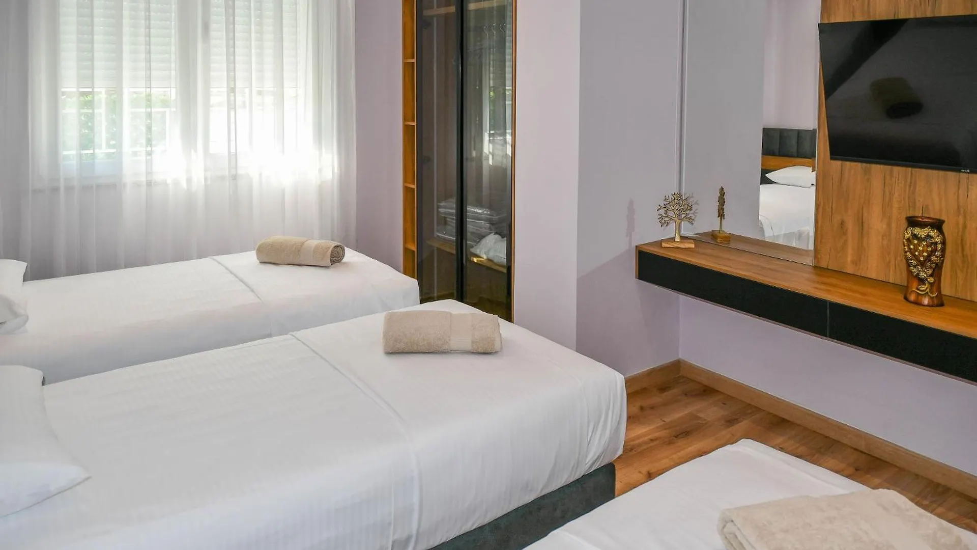 שקודר Hata Luxury Apartments אלבניה